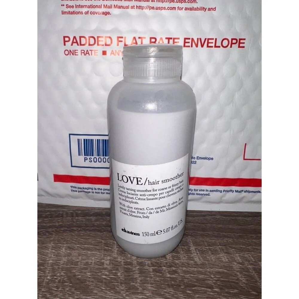 Davines LOVE Hair Smoother Taming Cream for Coarse Frizzy Hair 150ml 5.07oz‎ NEW